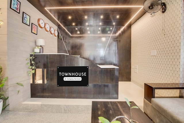 Super Townhouse HBR Layout