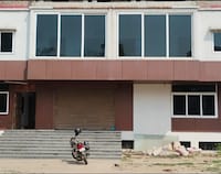 SPOT ON Village Inn Residency