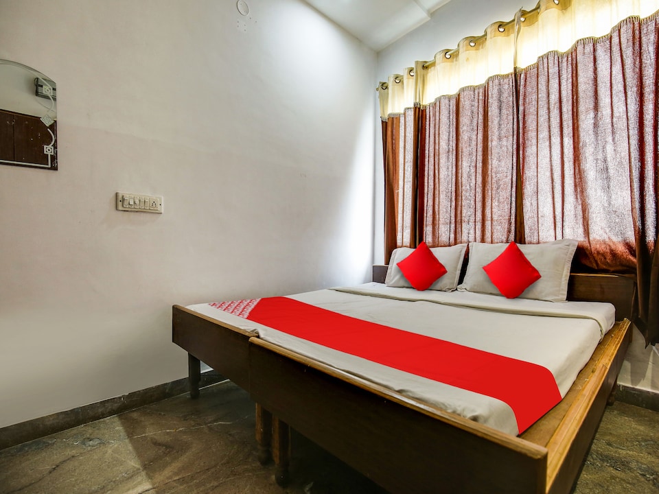 OYO Hotel Sun Stone, Jalandhar, Jalandhar