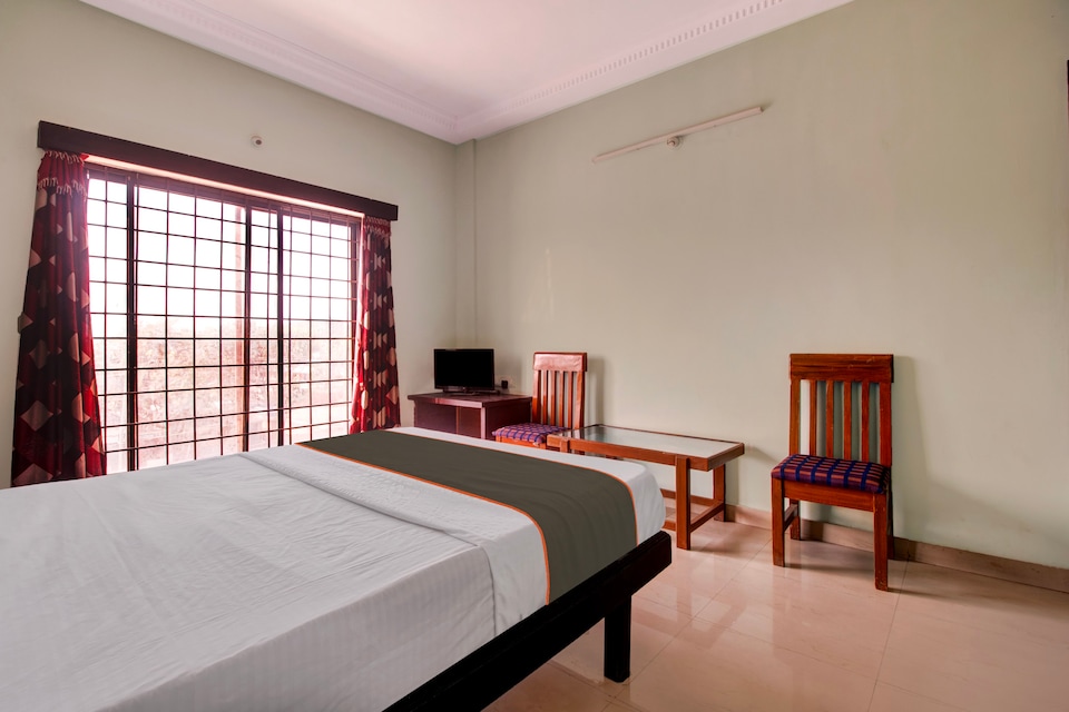Hotel Partha International, Koppal, Gangavathi