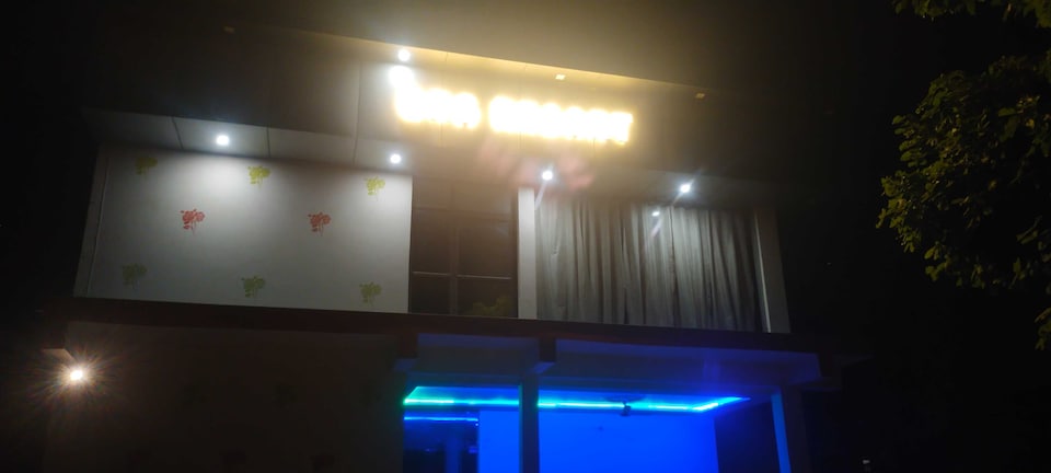 Hotel O GRG RESORT, Iskcon Vrindavan, Vrindavan