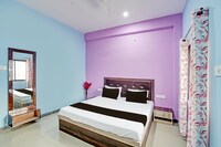 Collection O Hotel Harsh Garden 