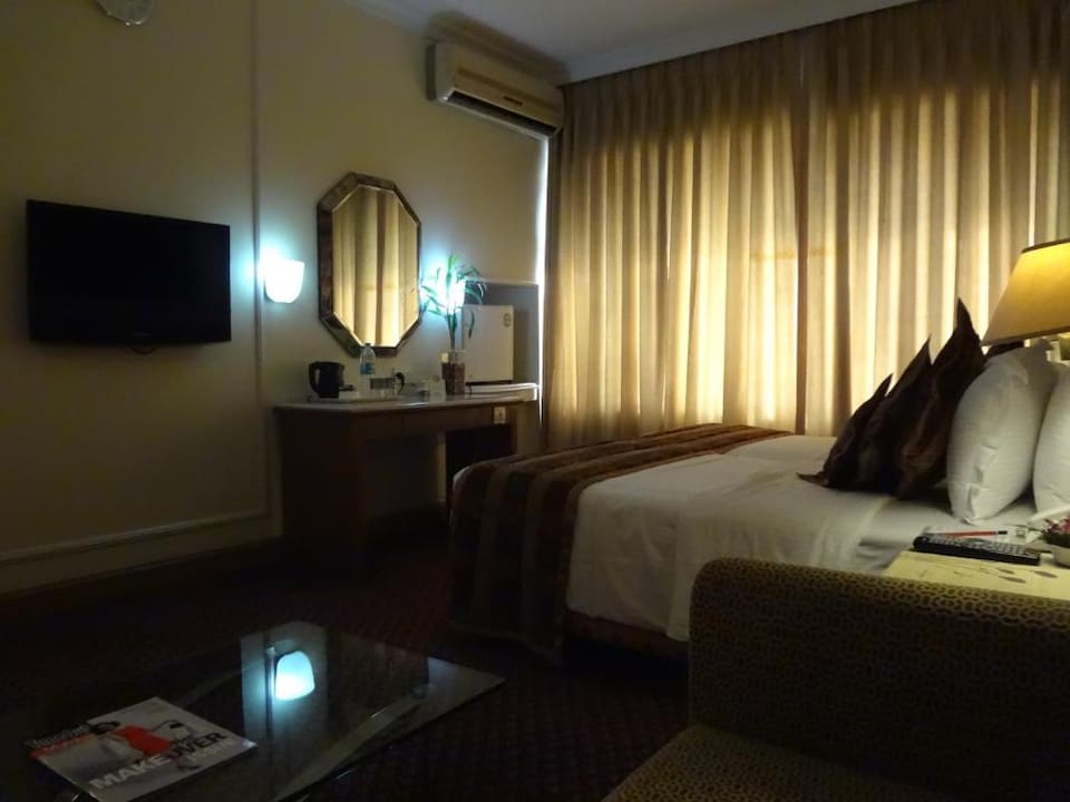 POP 81889G Regent Hotel Andheri, Mumbai International Airport, Mumbai