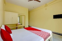 Hotel O Riviera Residency