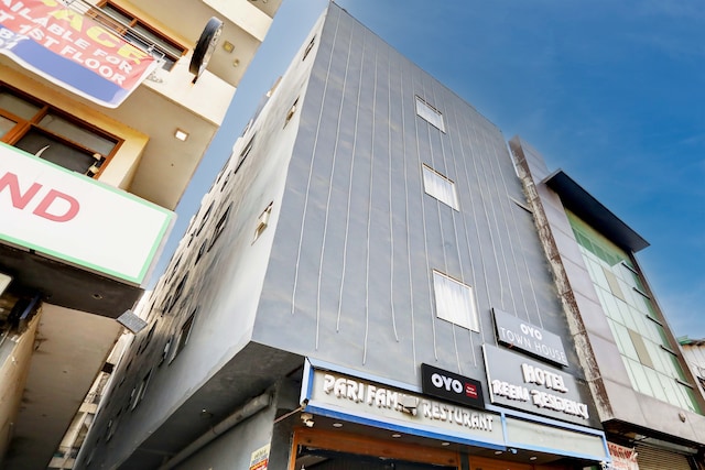 Hotel O REENA RESIDENCY