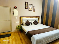 Hotel O Pari Mahal