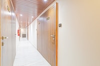 Super Hotel O Althan Formerly Hotel Niraant