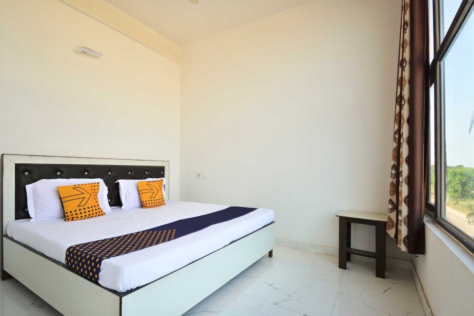 POP 81898F Hotel Touch Wood , Mohali, Mohali