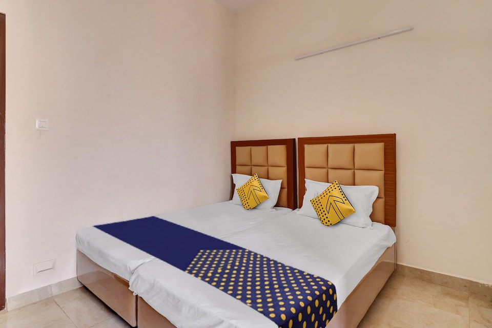 SPOT ON Vkg Lodge, Gulbarga, Gulbarga