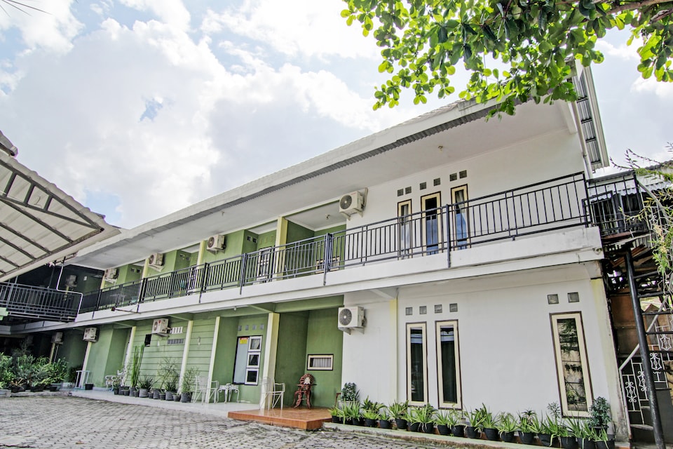 Hotel O Penginapan Budi SyariahNearTaman Amaryllis Pekanbaru, Payung Sekaki, Pekanbaru