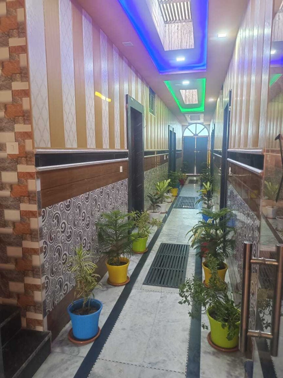 OYO hotel dream palace , Bharatpur, Bharatpur