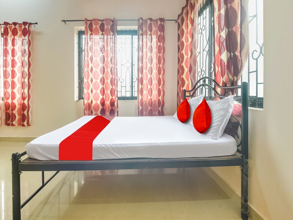 OYO Alex Pride Guest House, Calangute Goa, Goa