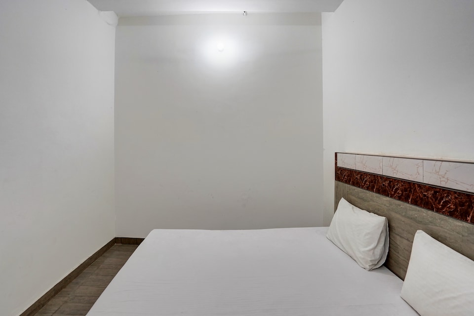 Spot On Sky Line, Ghaziabad City, Ghaziabad