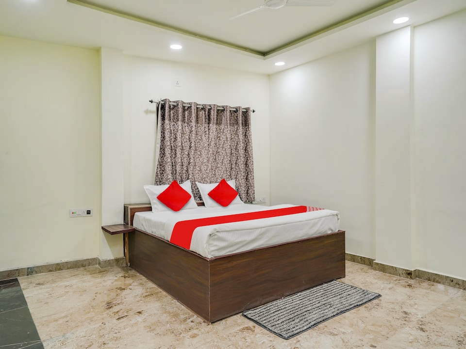HOTEL O M J HEIGHTS, Jabalpur, Jabalpur