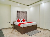 HOTEL O M J HEIGHTS