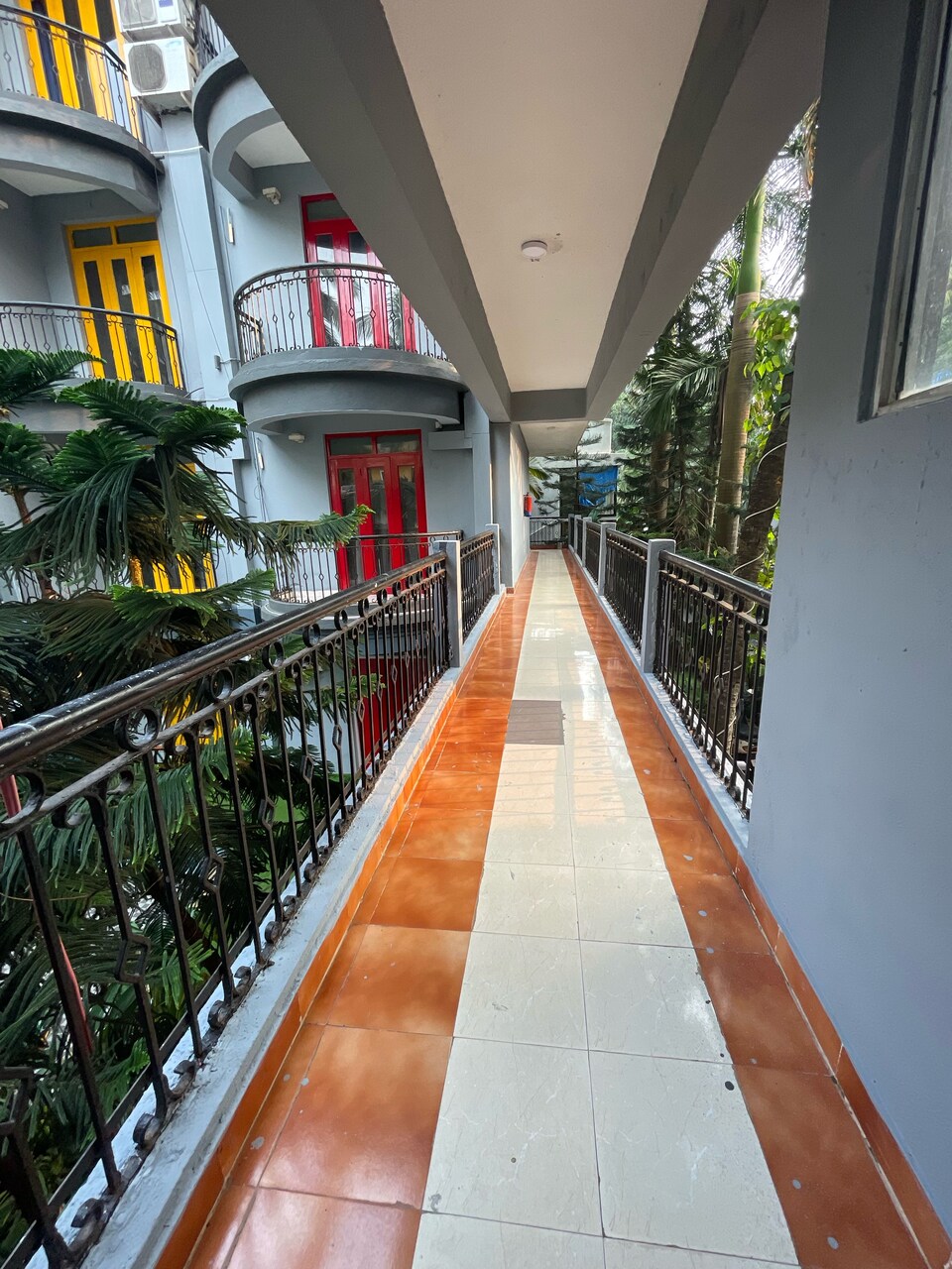 POP 81923J Palm Resorts Goa, Candolim Goa, Goa