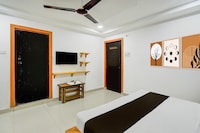 Super Townhouse Sarath City Mall Hyderabad Formerly Green Leaf