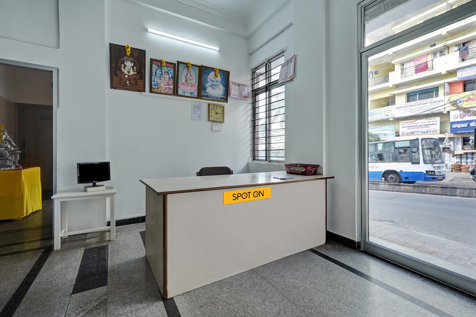 Hotel O Poornima Mahal, Nagarbhavi Bangalore, Bangalore