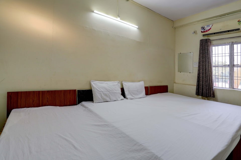 OYO Hotel Shahnai Garden, MP Nagar Bhopal, Bhopal