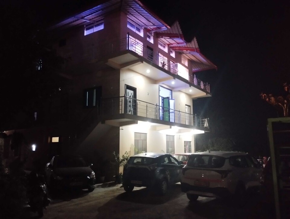 POP 81927E Sadhna Guest House , Bhowali, Nainital