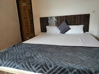 Hotel O R2 Hotel