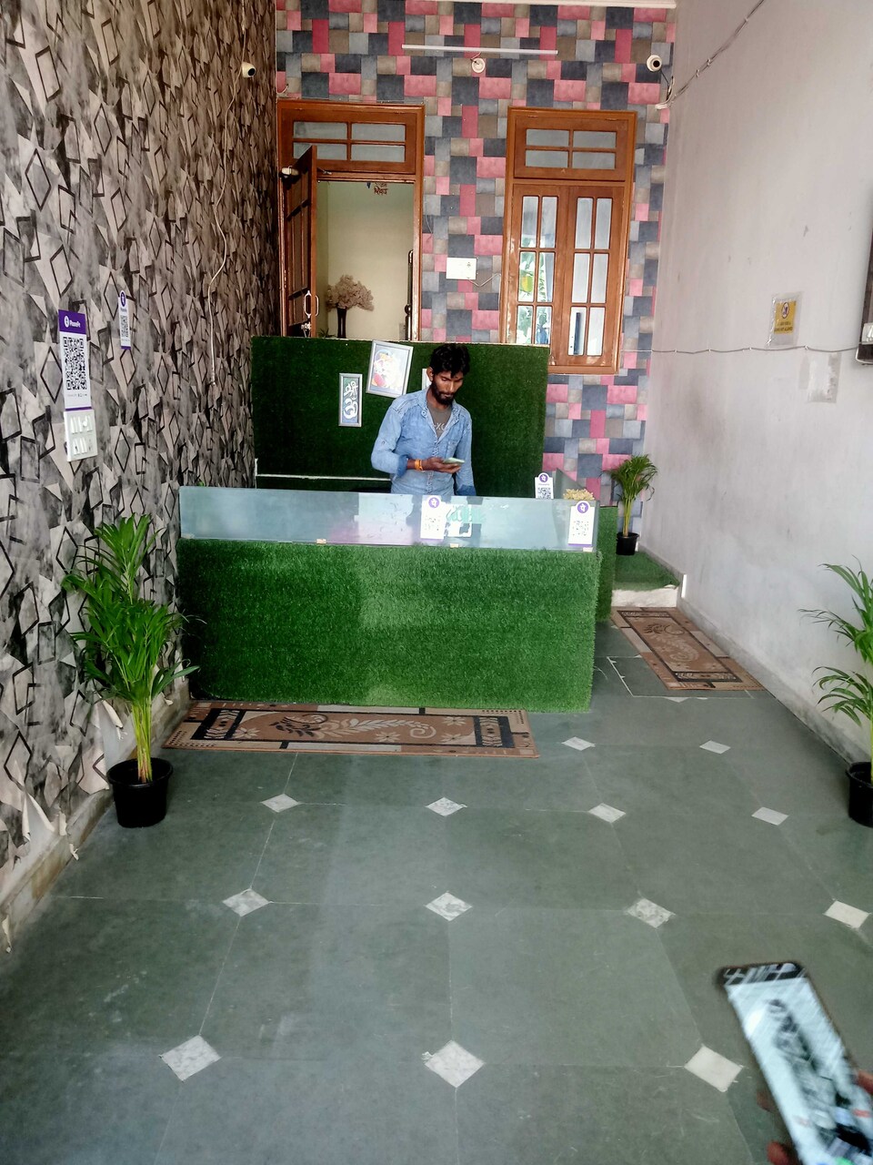 Live on LCK1176, Gomti Nagar Lucknow, Lucknow