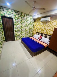 Hotel O The Million Inn