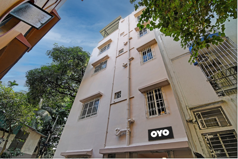 Super Hotel O Golden Palace, Ruby Hospital Kolkata, Kolkata