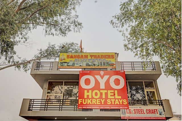 Hotel O Royal Paradise