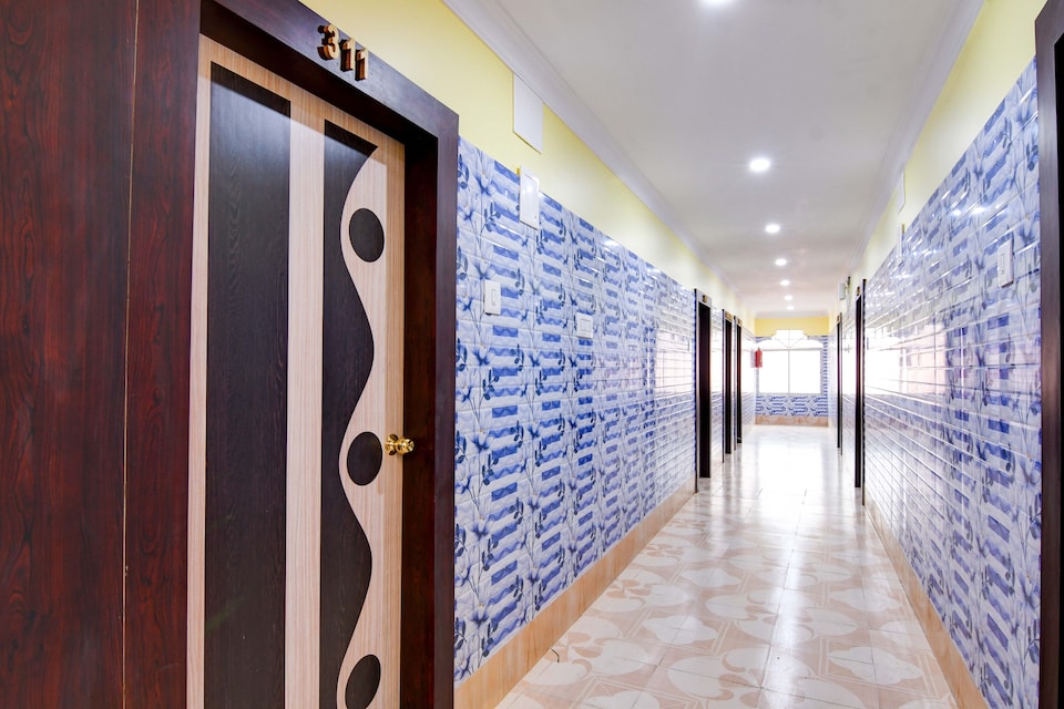 OYO Hotel O  Anandalok Guest House, Barasat, Kolkata