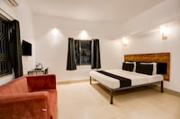 Collection O IGKC Multispecialty Hospital Formerly Hotel Neatflix and Chill