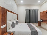 Hotel O Majestic Hotel Near Phoenix Palassio