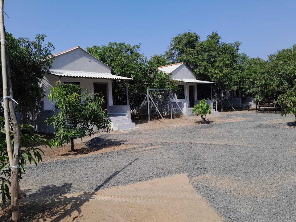Hotel O Home Gajraj Gir Farm & Report, Gir, Gir