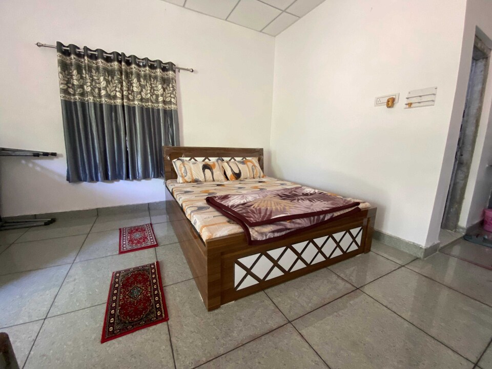 Hotel O Home Gajraj Gir Farm & Report, Gir, Gir