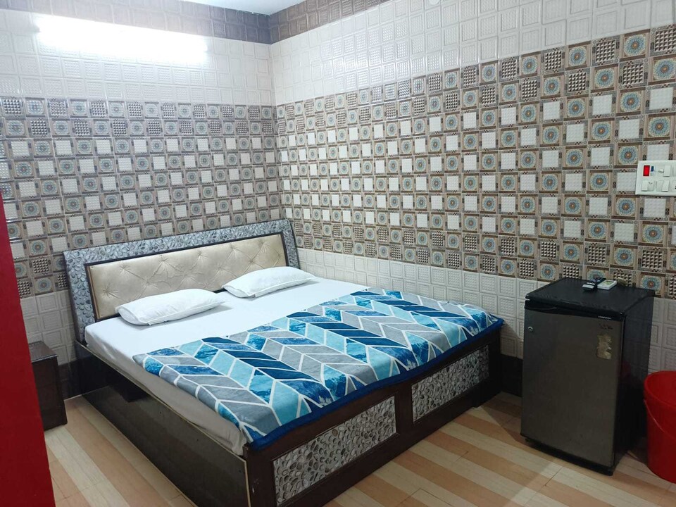 POP 81941C Hotel Royal Plaza, Rohtak, Rohtak