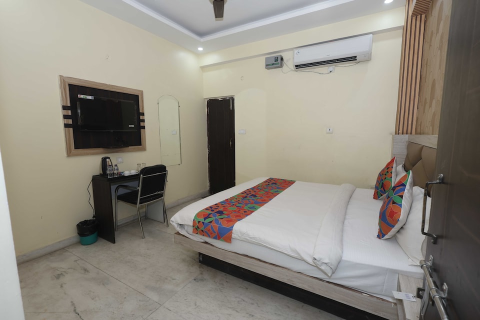 Super Hotel O Magadh Crystal, Kankarbagh Patna, Patna