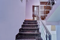 Hotel O R P Royal