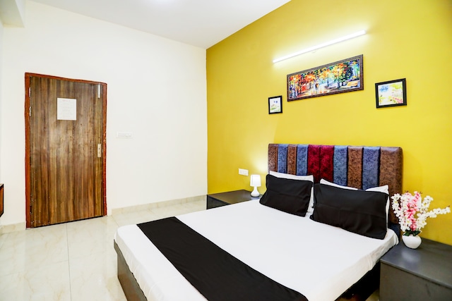 Hotel O Galaxy inn