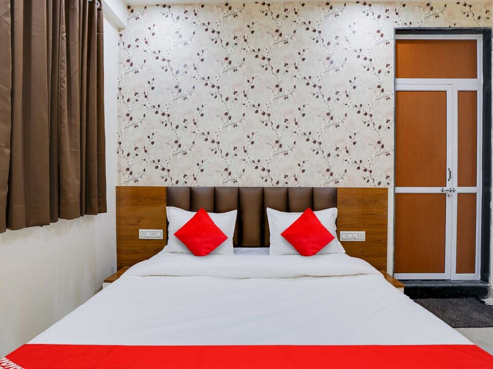 POP 81951H Hotel Jasraj, SP Ring Road Nikol-Odhav, Ahmedabad