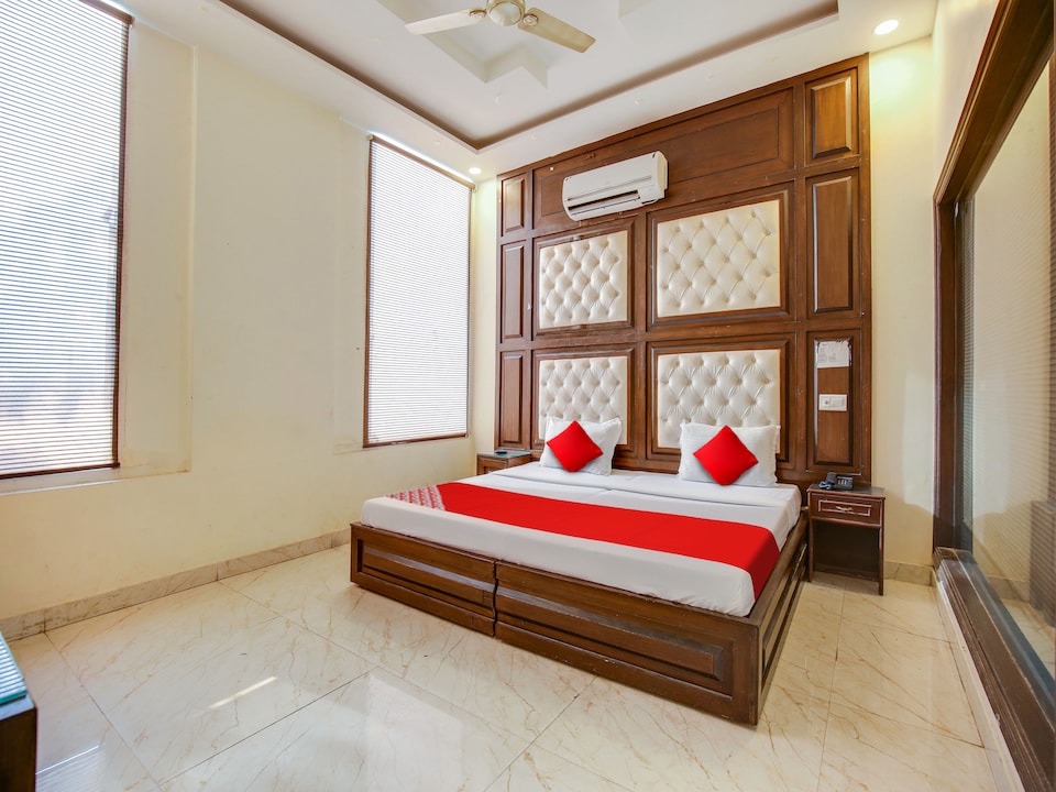 Hotel O Raj Residency Mohali Phase 2, Mohali, Mohali