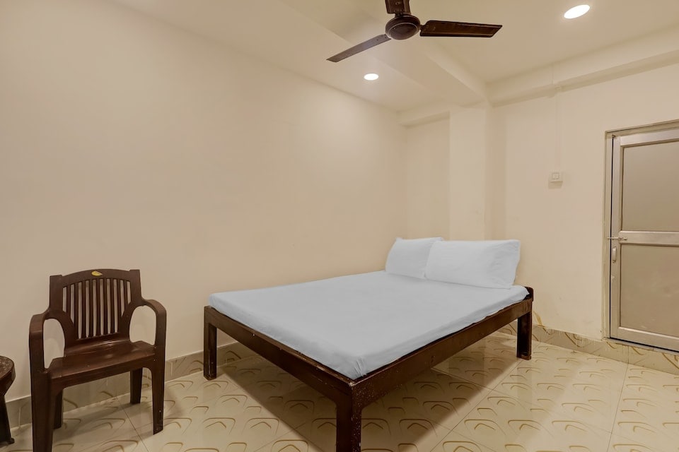 SPOT ON Hotel Paradise Inn, Nagaon Assam, Nagaon Assam