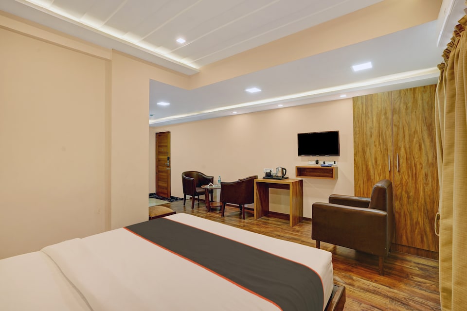 OYO Hotel Orange park, Hebbal Bangalore, Bangalore