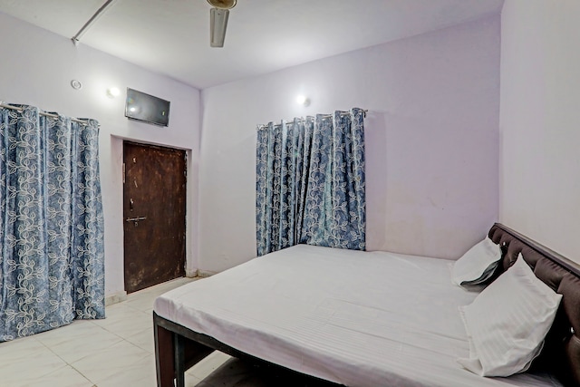 Hotel O by OYO Gracious Guest House