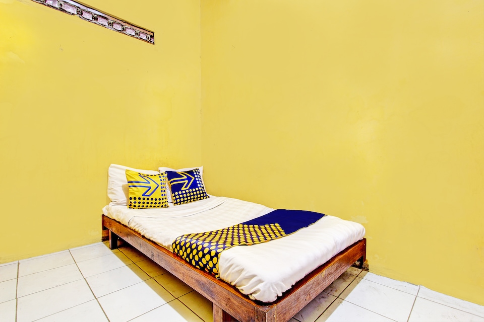 Hotel O Eyang Kostel, Purwodadi, Grobogan