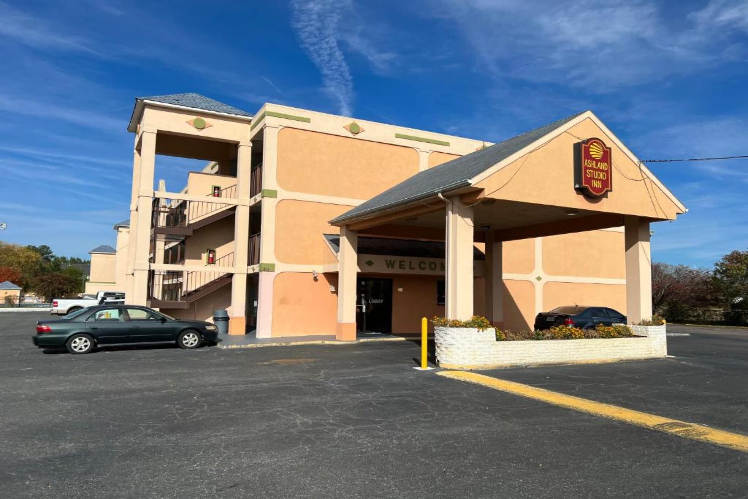 Ashland Studio Inn Richmond North near Kings Dominion (Listing Partner