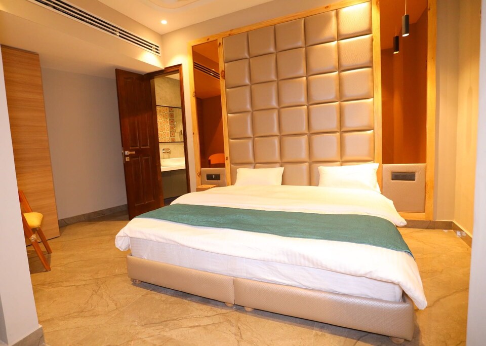 OYO 819644 Hotel Glassee, Rohtak, Rohtak