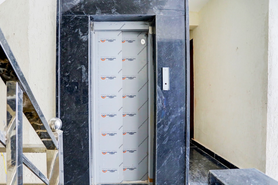 Hotel O Daffodil Inn, Sohna Road, Gurgaon