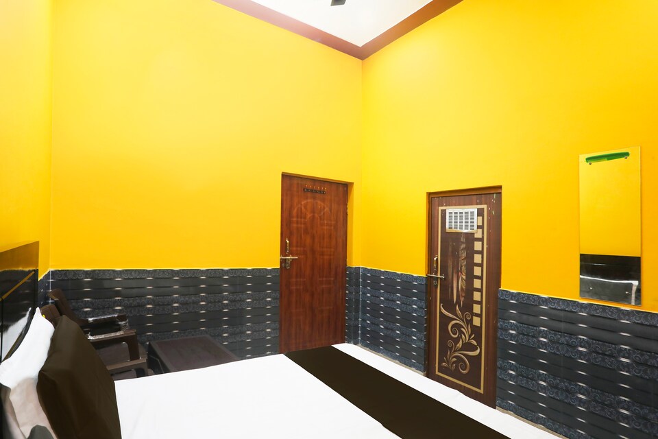 SPOT ON CLASSIC PALACE, Bulandshahr, Bulandshahr