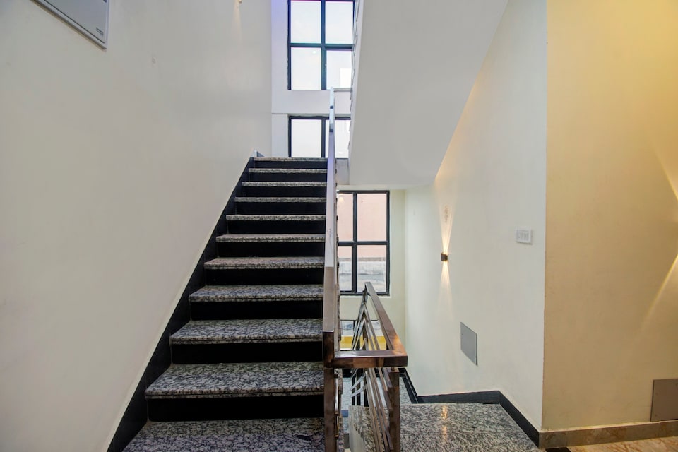 Hotel O Moon Mahal , Amer, Jaipur