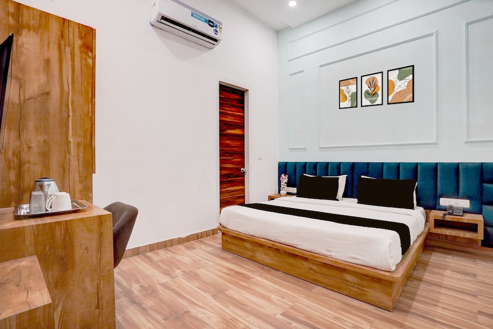 Super Townhouse Red Cross Amritsar Formerly Amar Villa, Golden Temple Road Amritsar, Amritsar